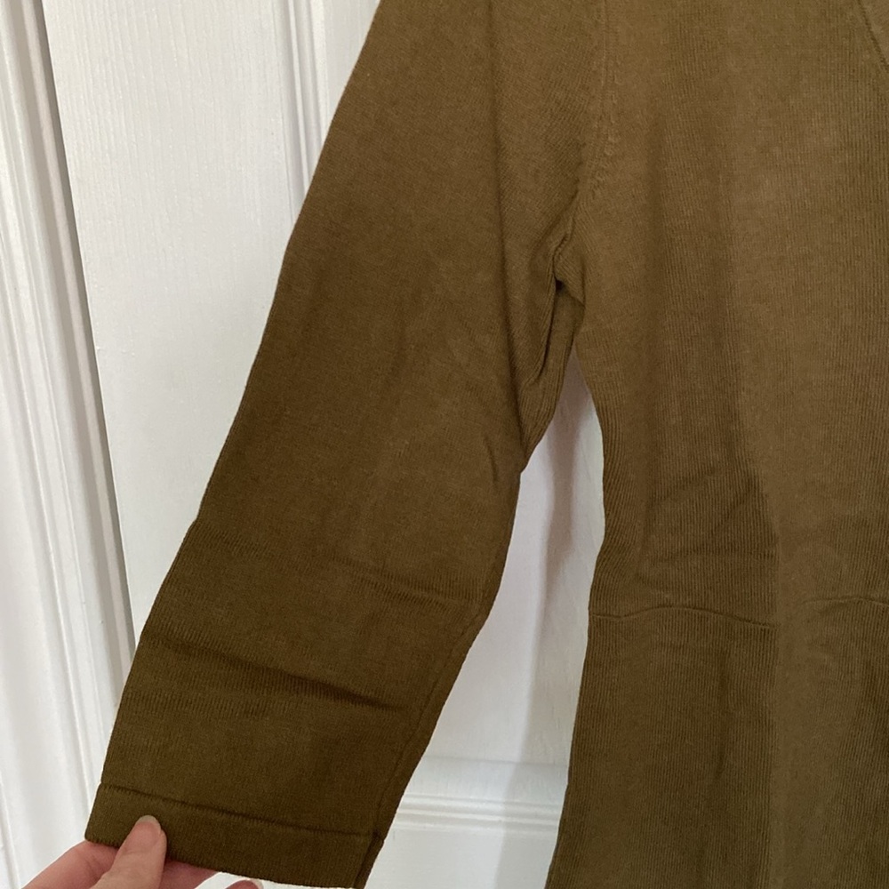 2 Isaac Mizrahi Olive Button Sweater Cardigan - Short Sleeve Open Weave, Peplum - Picture 5 of 14